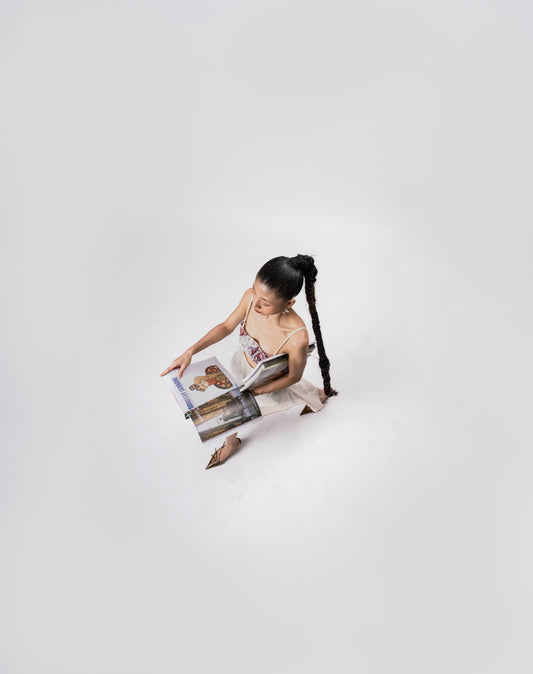 The Museum Girl Slip
